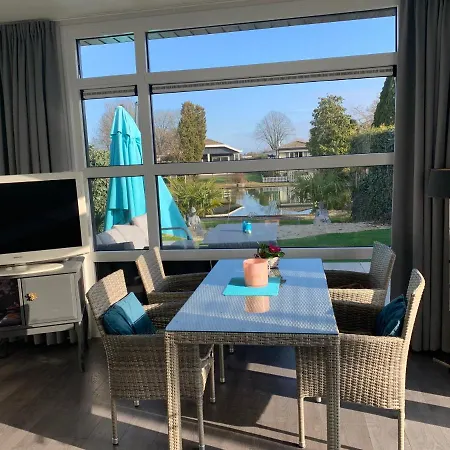 Holiday home Luxus „wasserblick“ Lathum