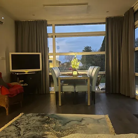 Luxus „wasserblick“ Holiday home