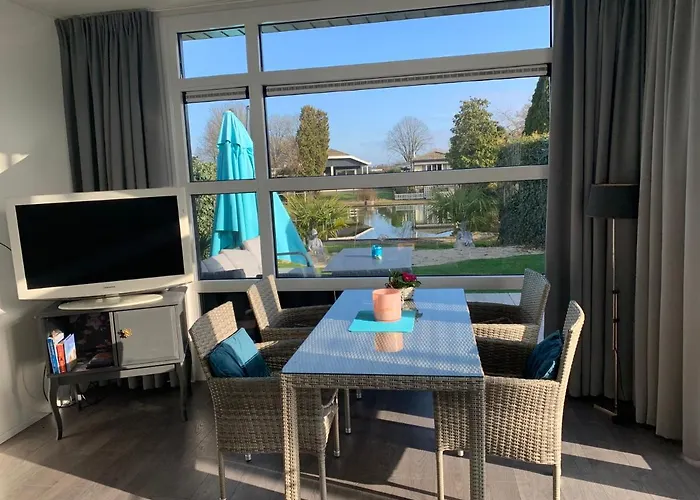 Holiday home Luxus „wasserblick“ Lathum